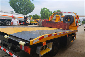 小店区附近拖车电话号码服务